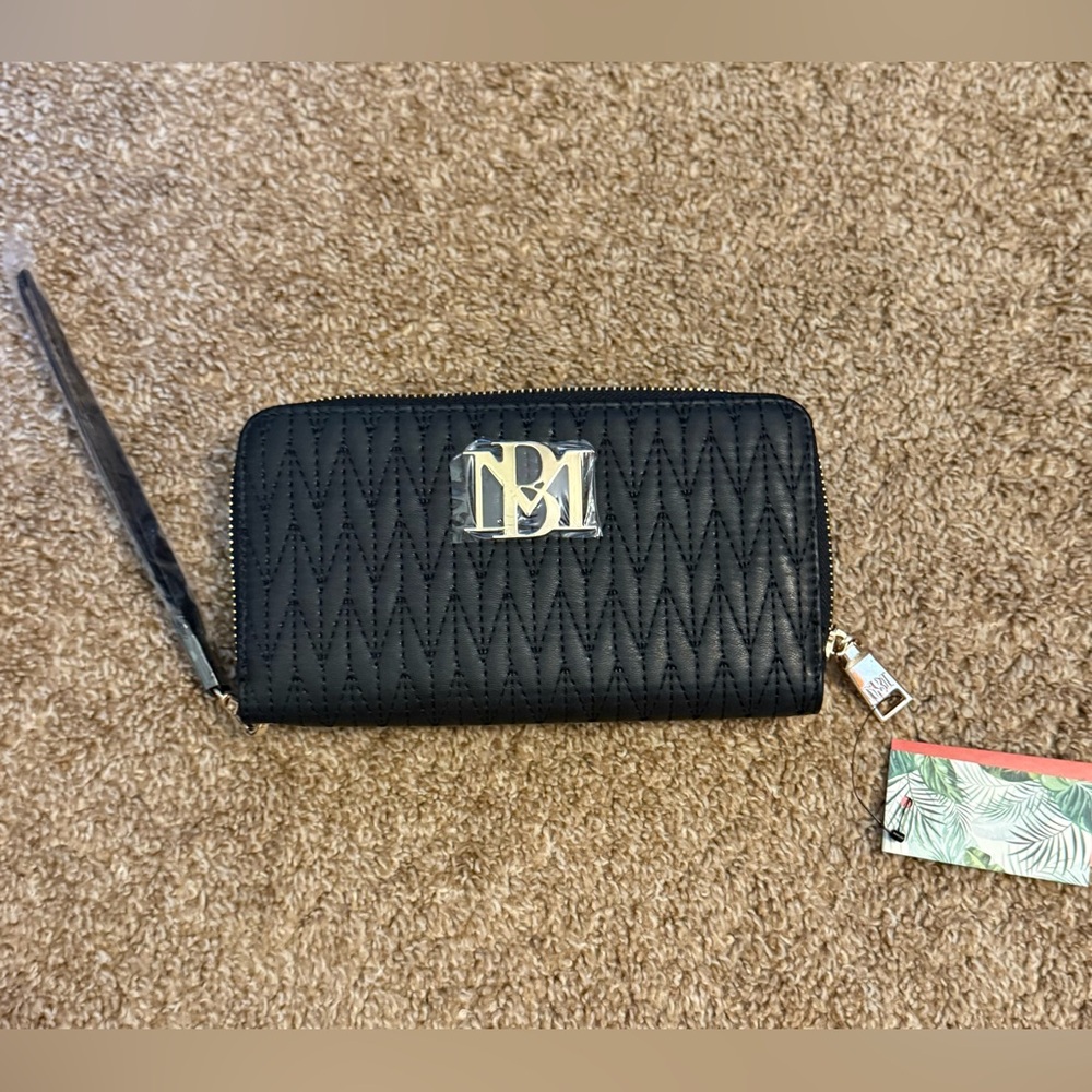 Badgley Mischka Long Black Wristlet with Phone pocket NEW!